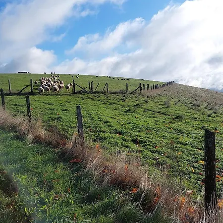 بيت للعطل Le Des Aubeles *